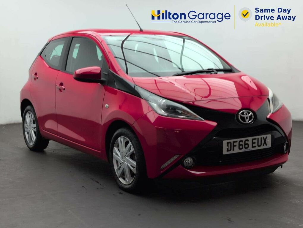 Toyota Aygo X 1.0 Aygo X-pression Vvt-i Cvt Red