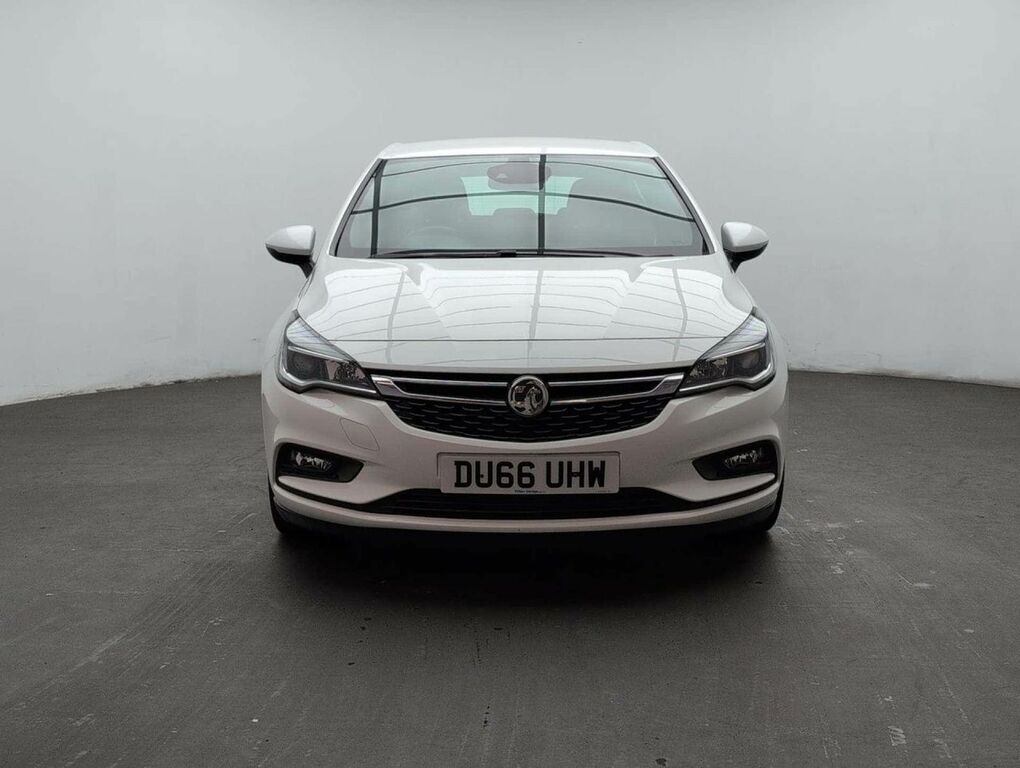 Vauxhall Astra 1.4 Astra Sri Nav T White #3