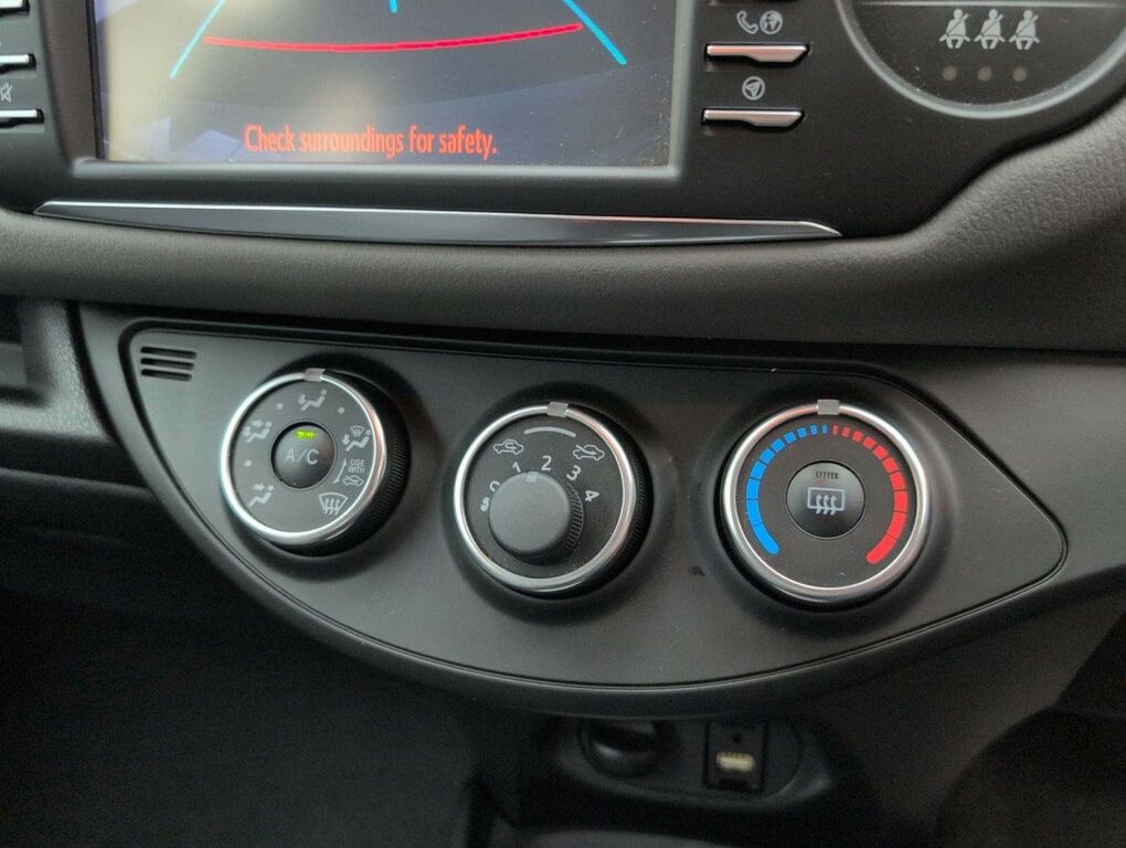 Toyota Yaris 1.5 Vvt-i Icon Tech Blue #15