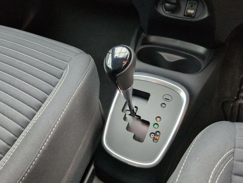 Toyota Yaris 1.5 Vvt-i Icon Tech Blue #16