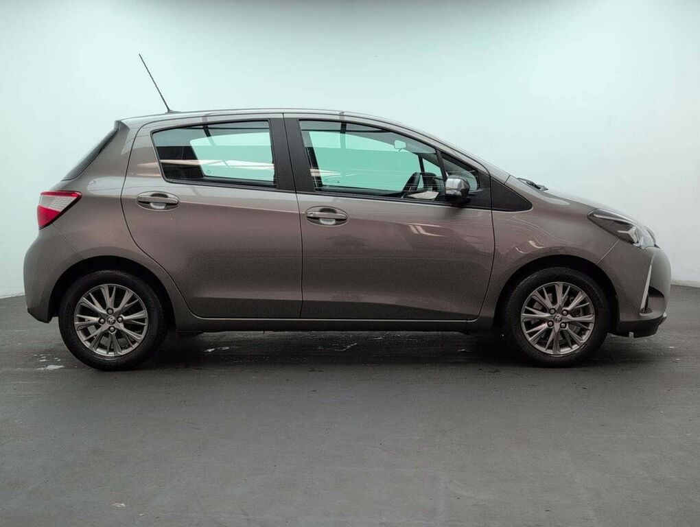 Toyota Yaris 1.5 Vvt-i Icon Tech Blue #9