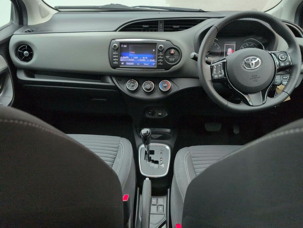 Toyota Yaris 1.5 Vvt-i Icon Tech Blue #22