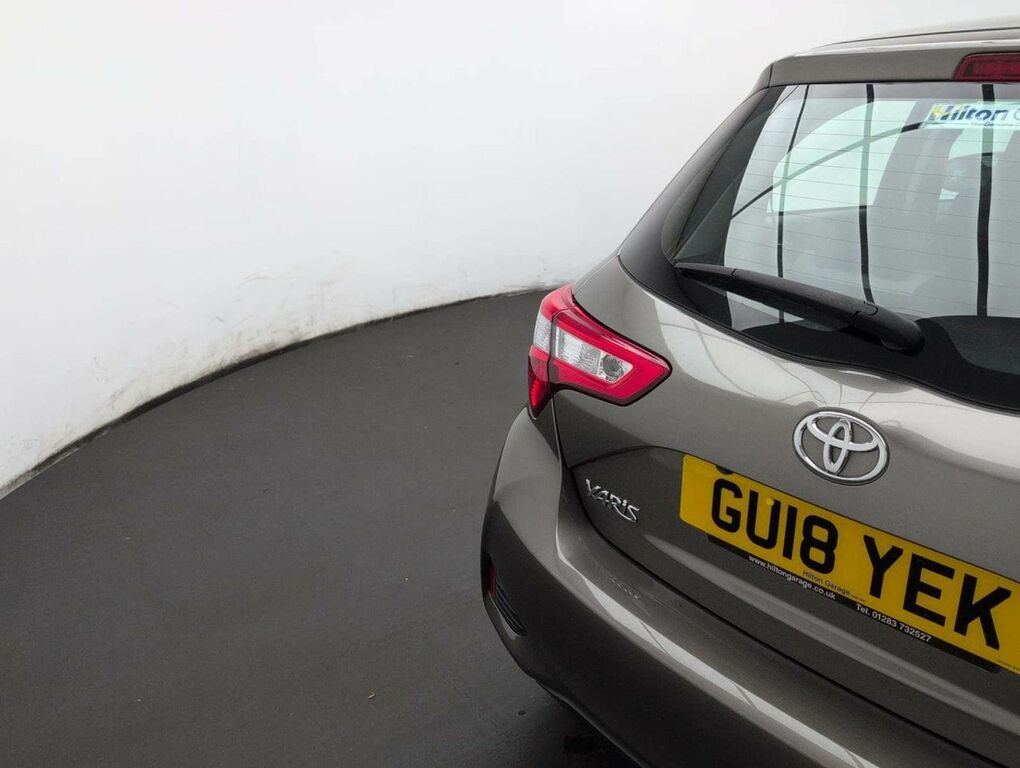 Toyota Yaris 1.5 Vvt-i Icon Tech Blue #24