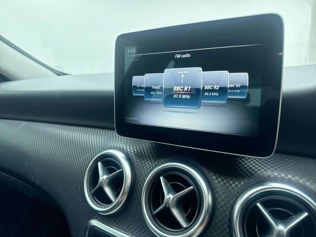 Mercedes-Benz A Class 2.1 A200d Amg Line Premium 7G-dct Euro 6 Ss White #19
