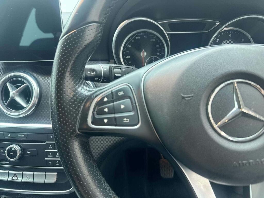 Mercedes-Benz A Class 2.1 A200d Amg Line Premium 7G-dct Euro 6 Ss White #16