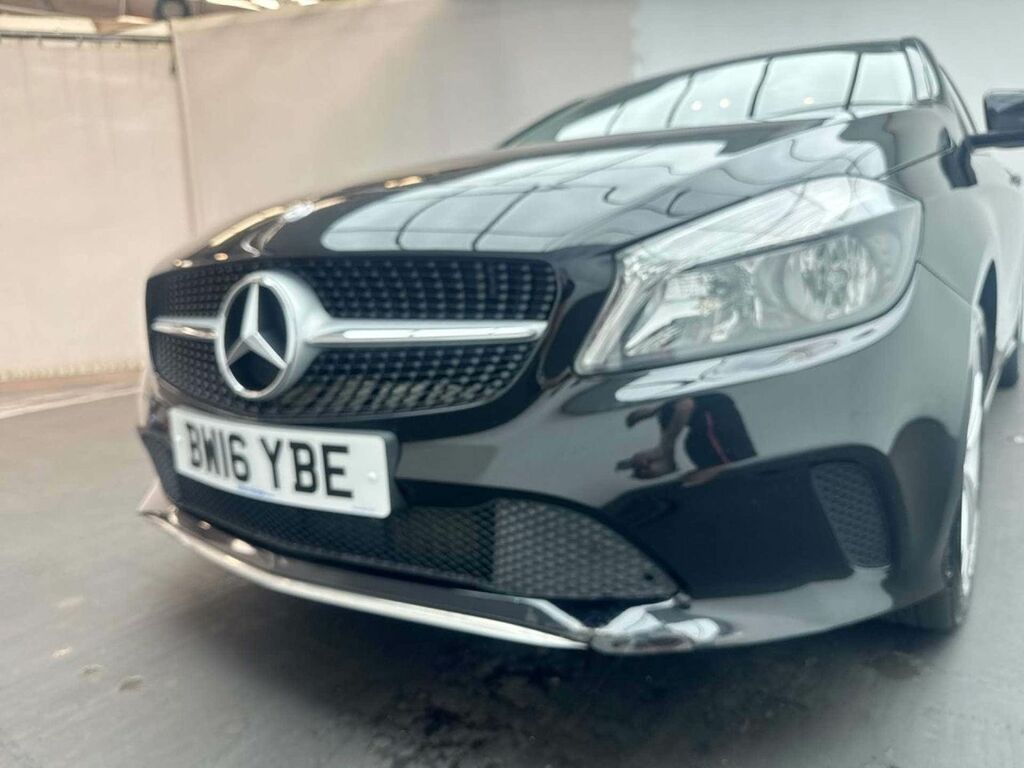 Mercedes-Benz A Class 2.1 A200d Amg Line Premium 7G-dct Euro 6 Ss White #31