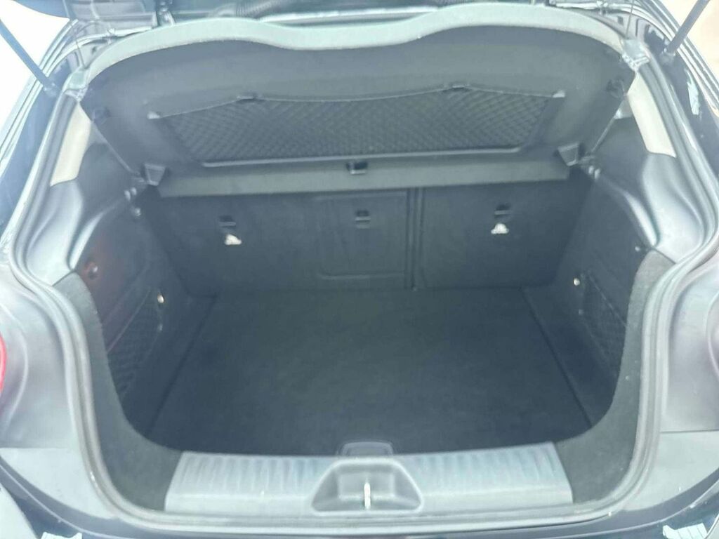 Mercedes-Benz A Class 2.1 A200d Amg Line Premium 7G-dct Euro 6 Ss White #28