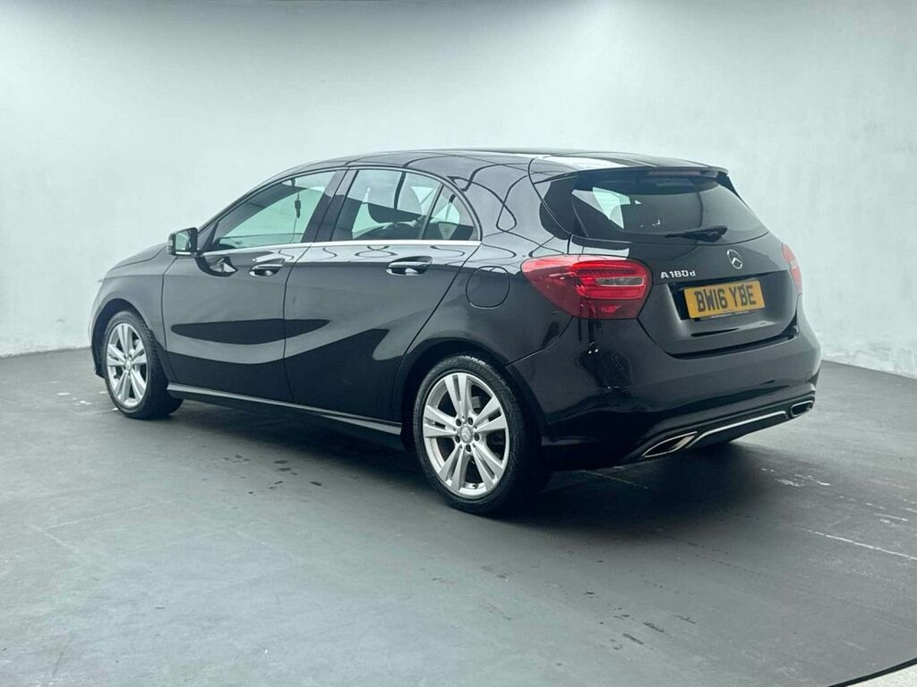 Mercedes-Benz A Class 1.5 A 180 D Sport Black #6