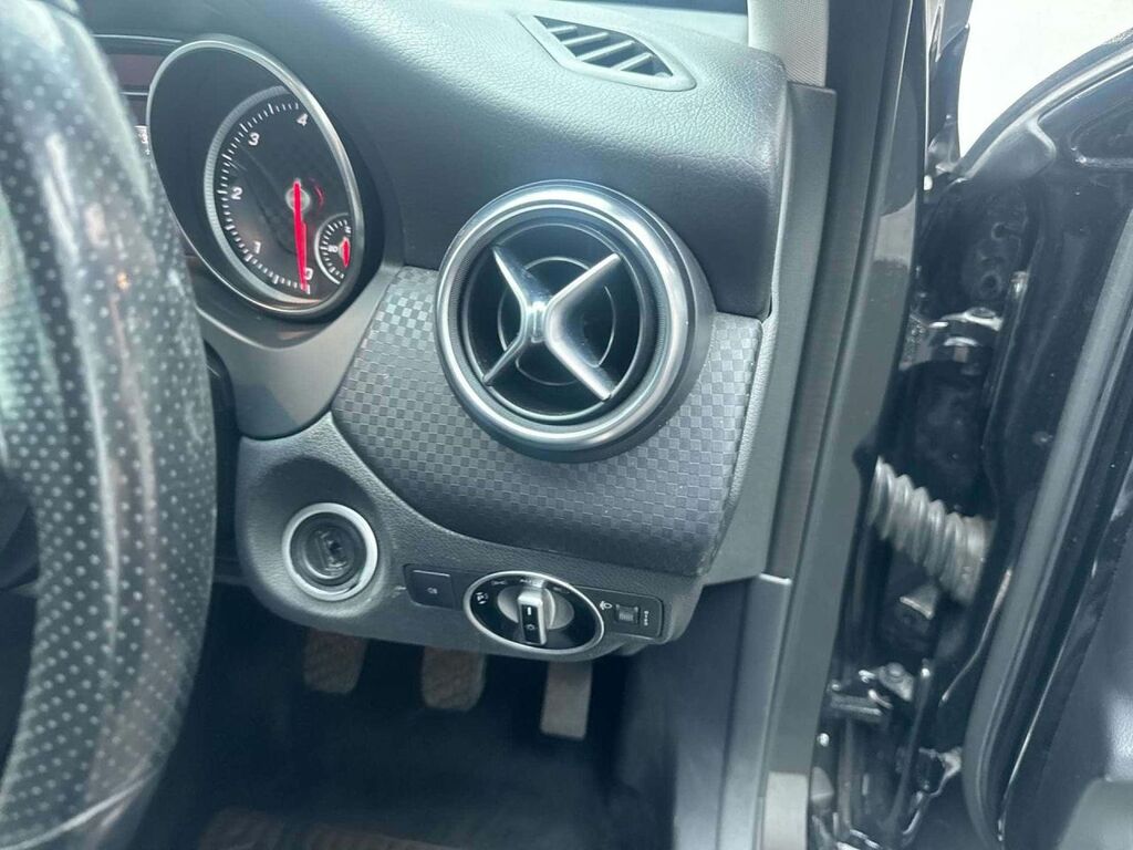 Mercedes-Benz A Class 2.1 A200d Amg Line Premium 7G-dct Euro 6 Ss White #14