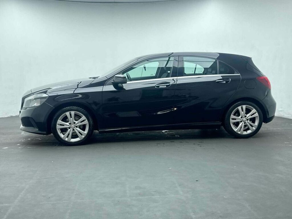 Mercedes-Benz A Class 1.5 A 180 D Sport Black #5