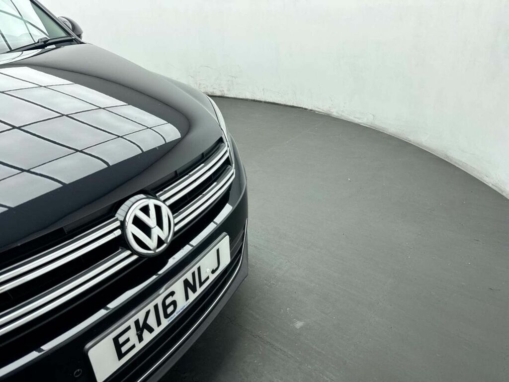 Volkswagen Tiguan 2016 2.0 Tdi Bluemotion Tech Match Edition Suv Grey #35