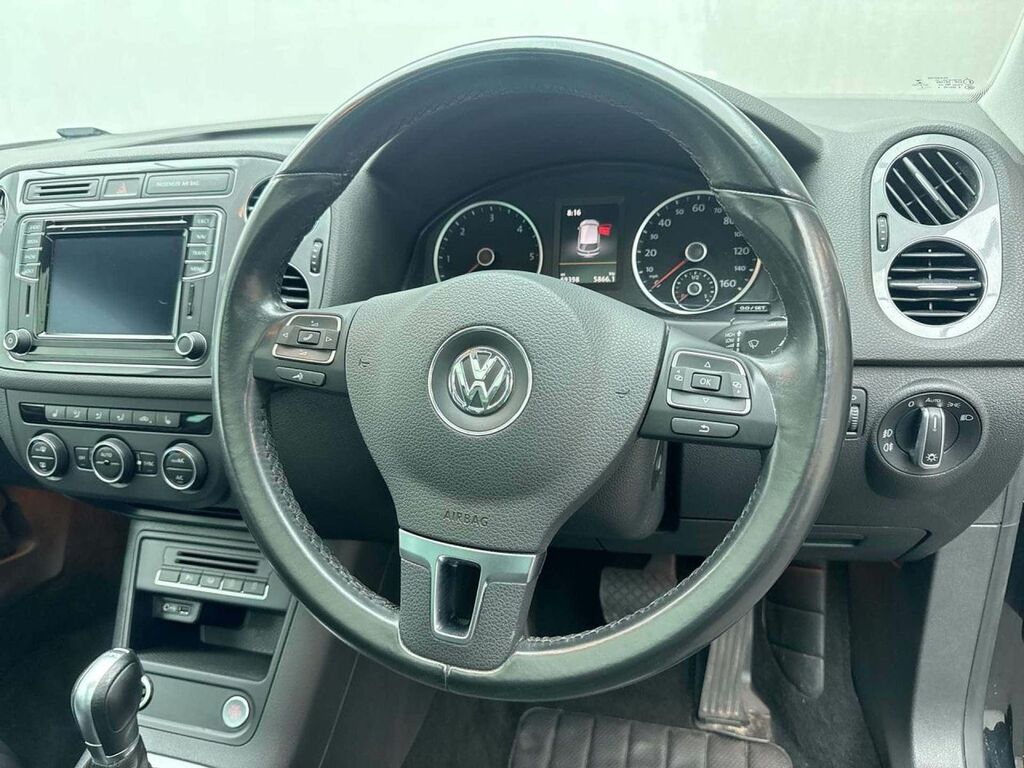 Volkswagen Tiguan 2016 2.0 Tdi Bluemotion Tech Match Edition Suv Grey #23