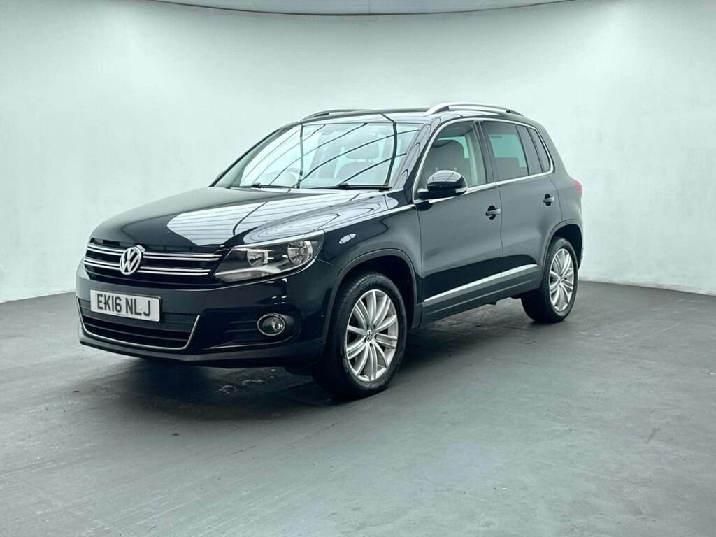 Volkswagen Tiguan 2.0 Tiguan Match Edition Tdi Bluemotion Technology Black #4