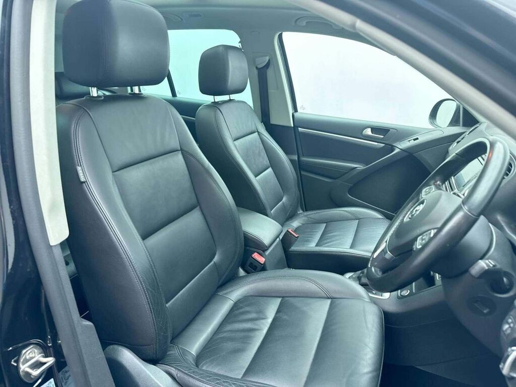 Volkswagen Tiguan 2016 2.0 Tdi Bluemotion Tech Match Edition Suv Grey #12