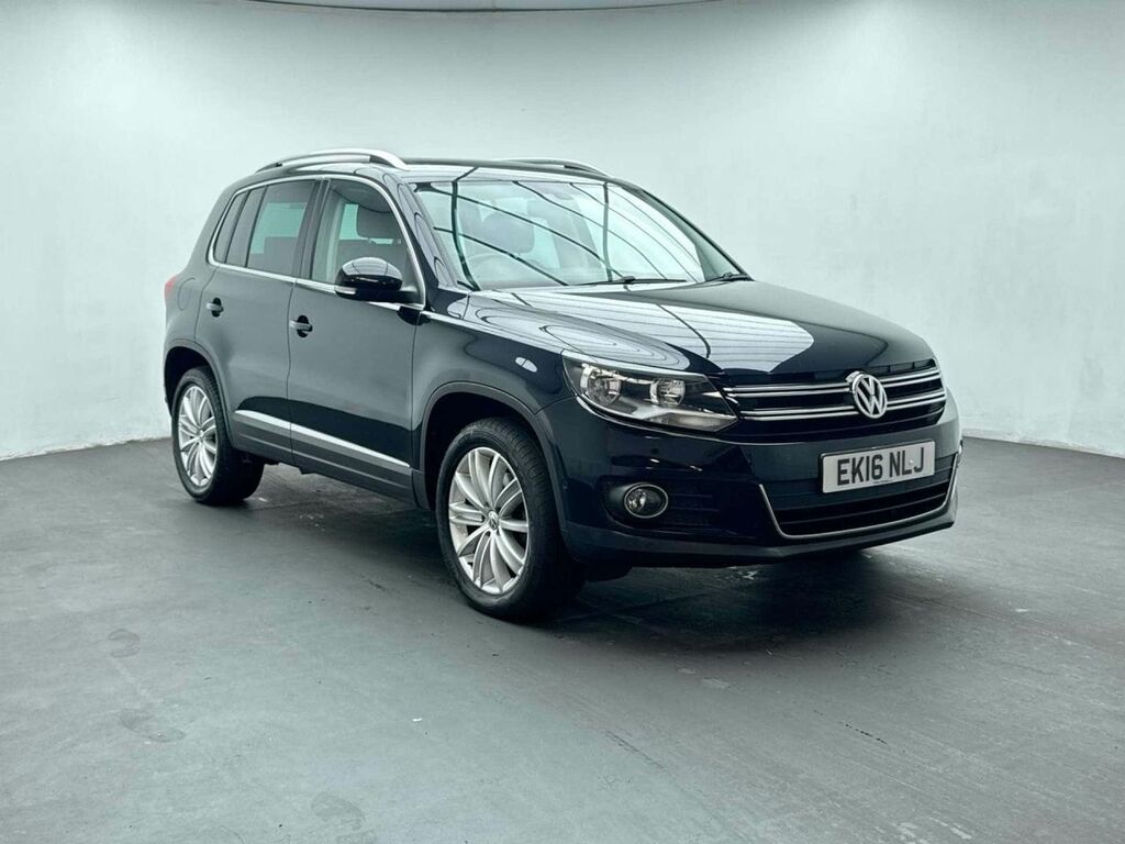 Volkswagen Tiguan 2.0 Tiguan Match Edition Tdi Bluemotion Technology Black #2