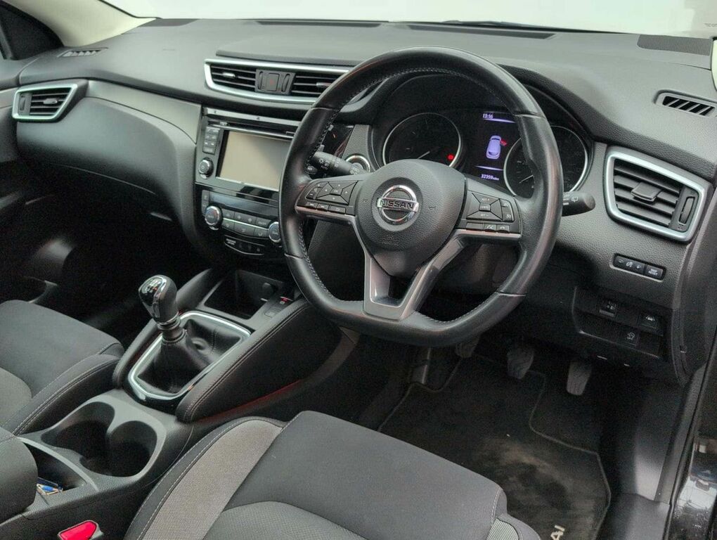 Nissan Qashqai  Black #11
