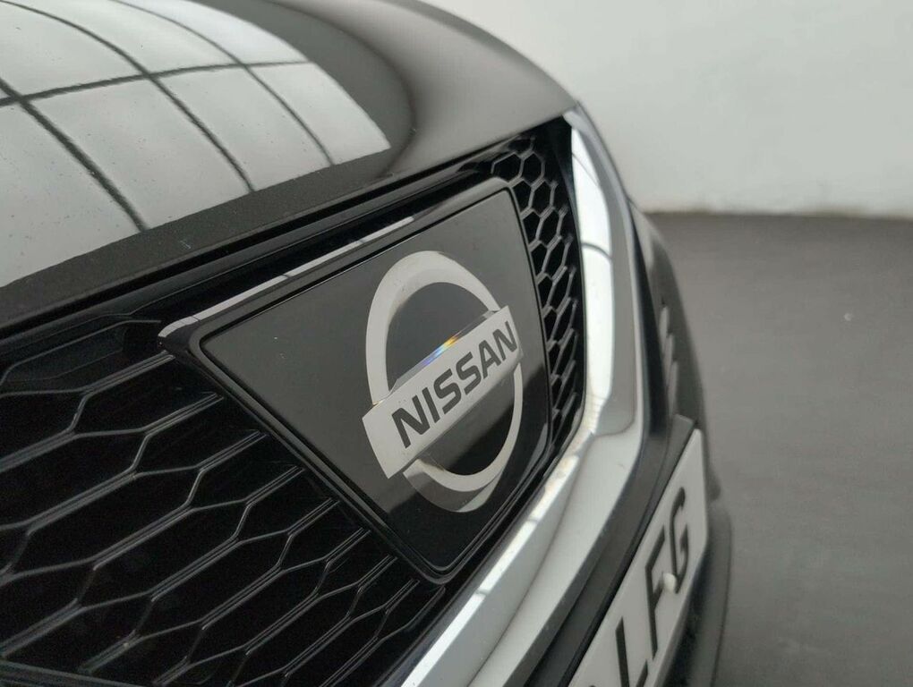 Nissan Qashqai  Black #34