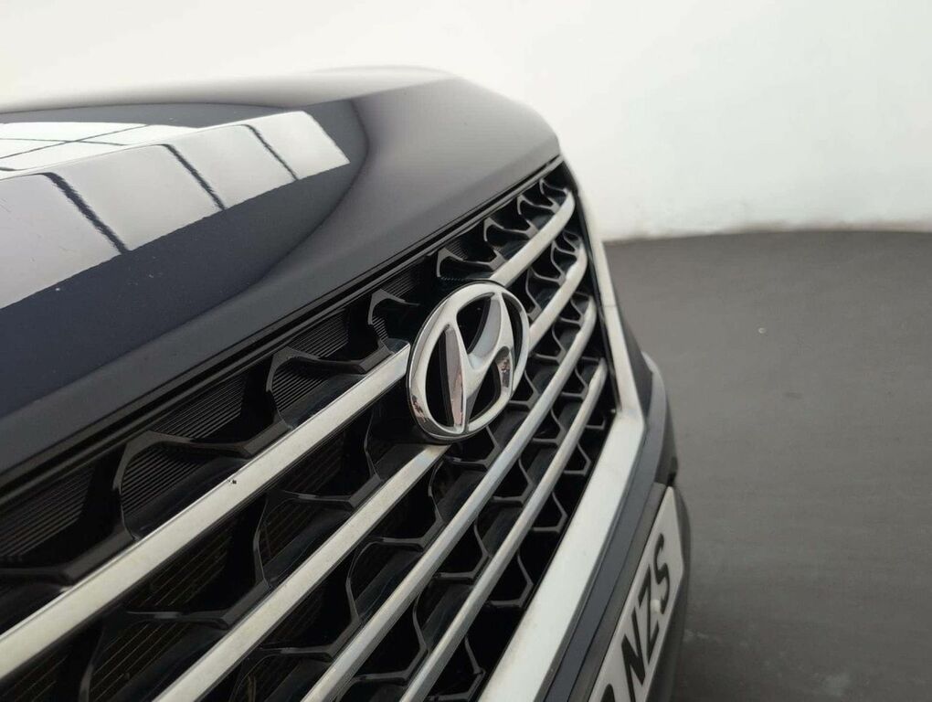 Hyundai Tucson 1.6 Gdi Premium 2Wd Black #35