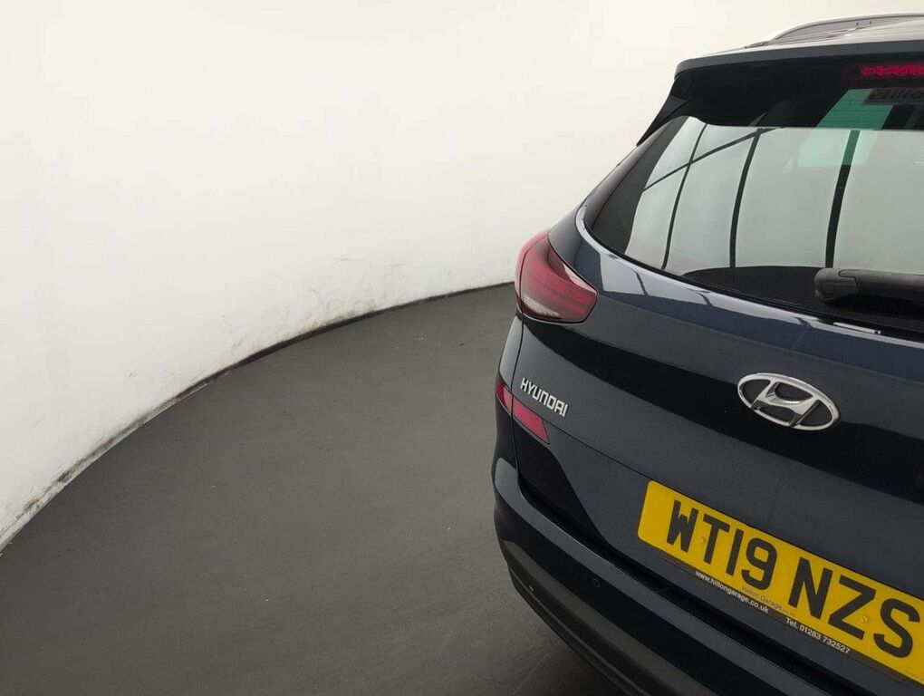 Hyundai Tucson 1.6 Gdi Premium 2Wd Black #27