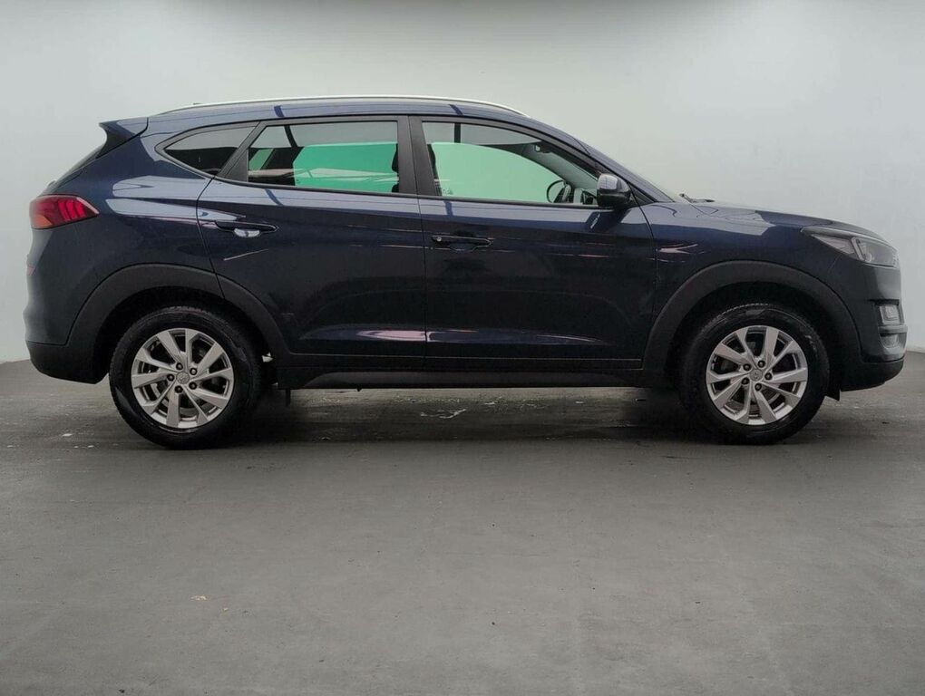 Hyundai Tucson 1.6 Gdi Premium 2Wd Black #9