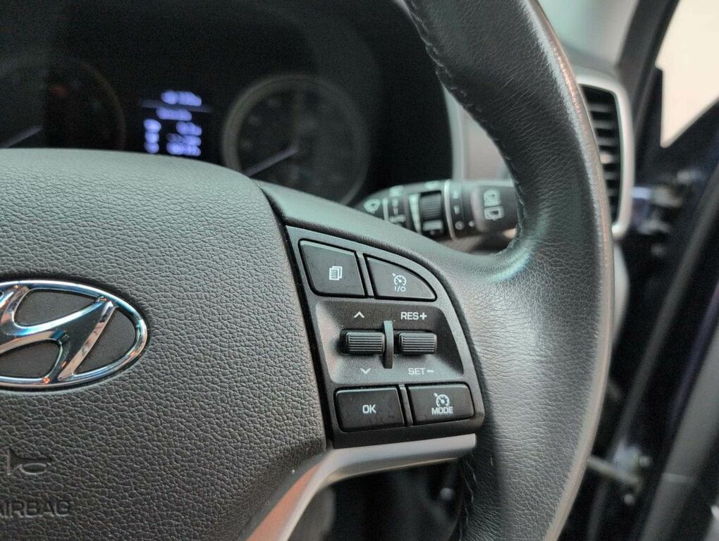 Hyundai Tucson 1.6 Gdi Premium 2Wd Black #21