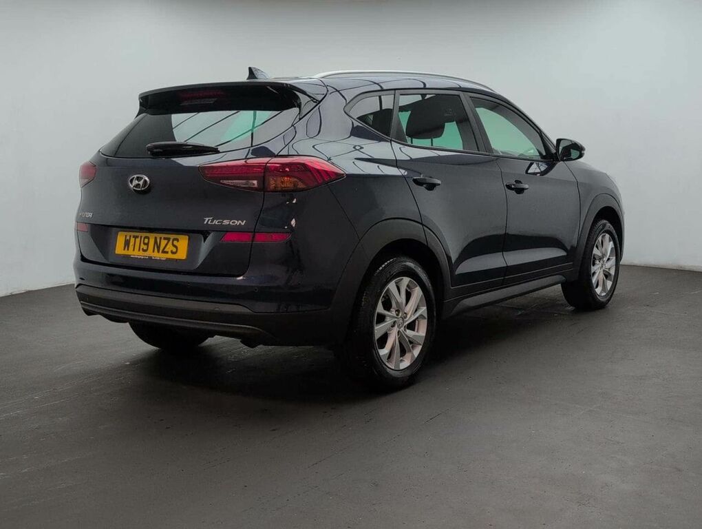 Hyundai Tucson 1.6 Gdi Premium 2Wd Black #8