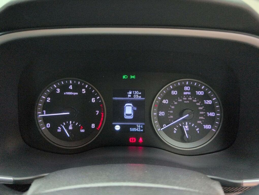 Hyundai Tucson 1.6 Gdi Premium 2Wd Black #19