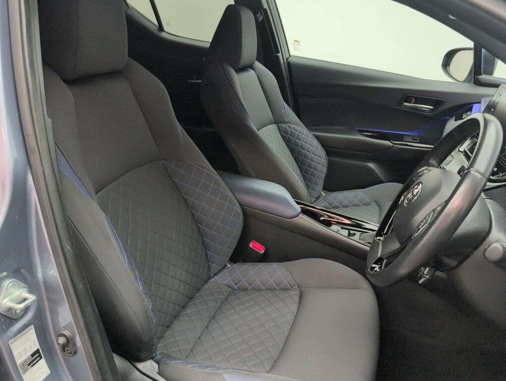 Toyota C-Hr 1.8 Hybrid Dynamic Cvt Silver #12