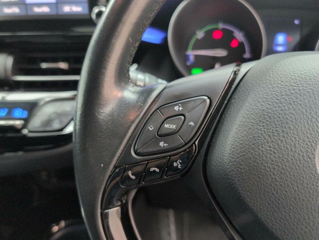 Toyota C-Hr 1.8 Hybrid Dynamic Cvt Silver #21
