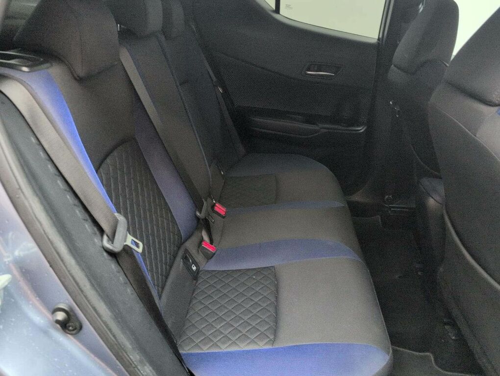 Toyota C-Hr 1.8 Hybrid Dynamic Cvt Silver #27