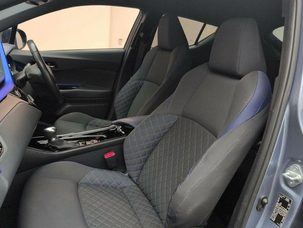 Toyota C-Hr 1.8 Hybrid Dynamic Cvt Silver #33