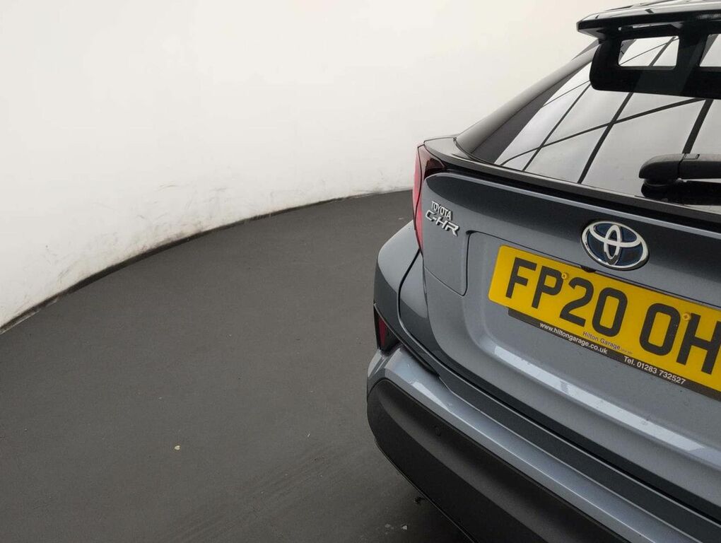 Toyota C-Hr 1.8 Hybrid Dynamic Cvt Silver #28