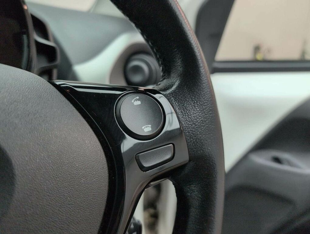 Toyota Aygo X 1.0 Aygo X-press Vvt-i White #18