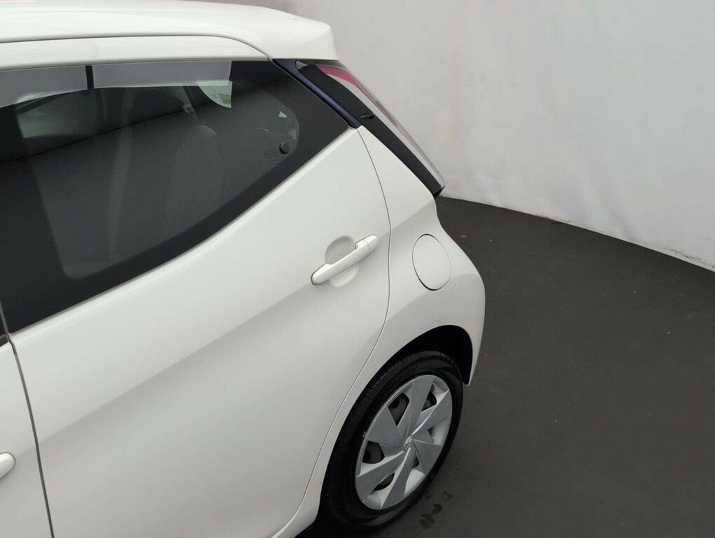 Toyota Aygo X 1.0 Aygo X-press Vvt-i White #27