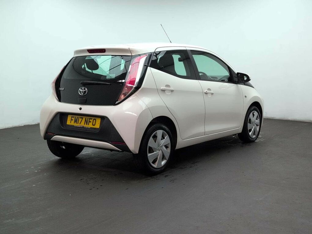 Toyota Aygo X 1.0 Aygo X-press Vvt-i White #8