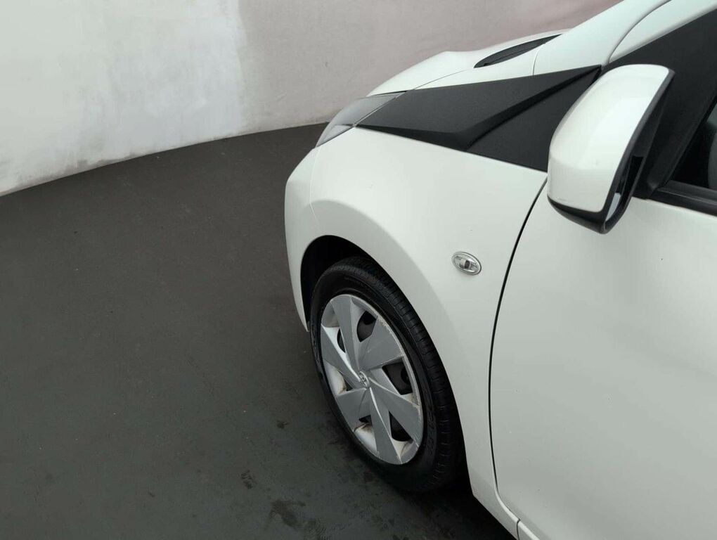 Toyota Aygo X 1.0 Aygo X-press Vvt-i White #31