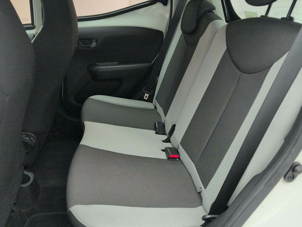 Toyota Aygo X 1.0 Aygo X-press Vvt-i White #28