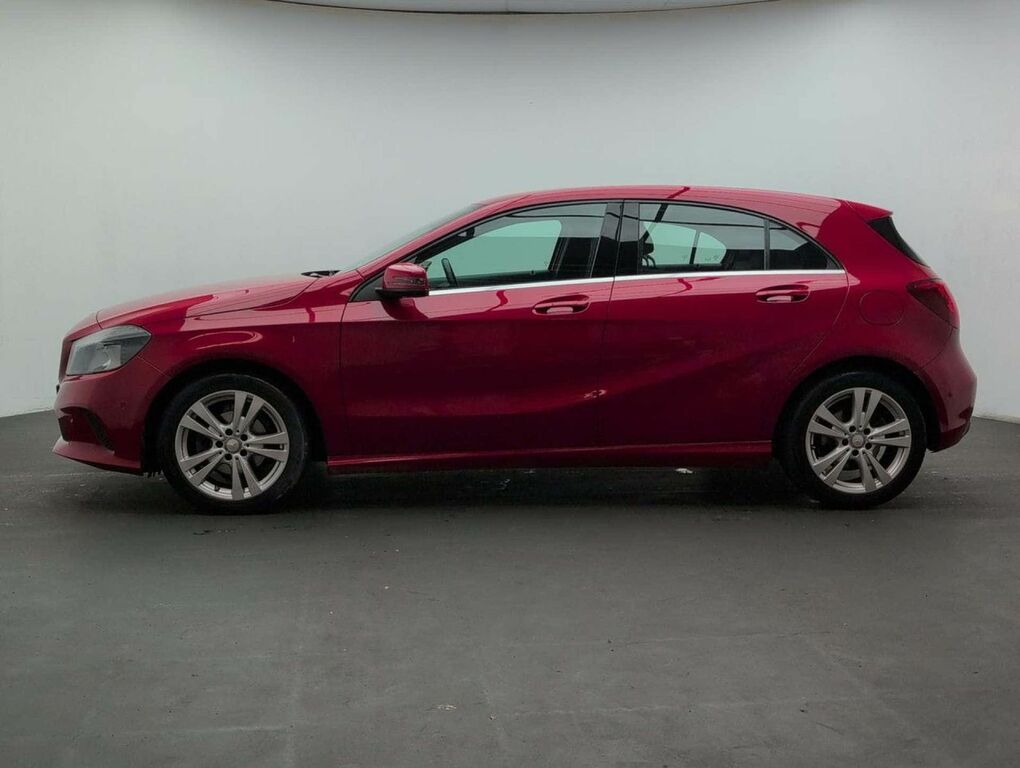 Mercedes-Benz A Class 1.5 A 180 D Sport Executive Red #5