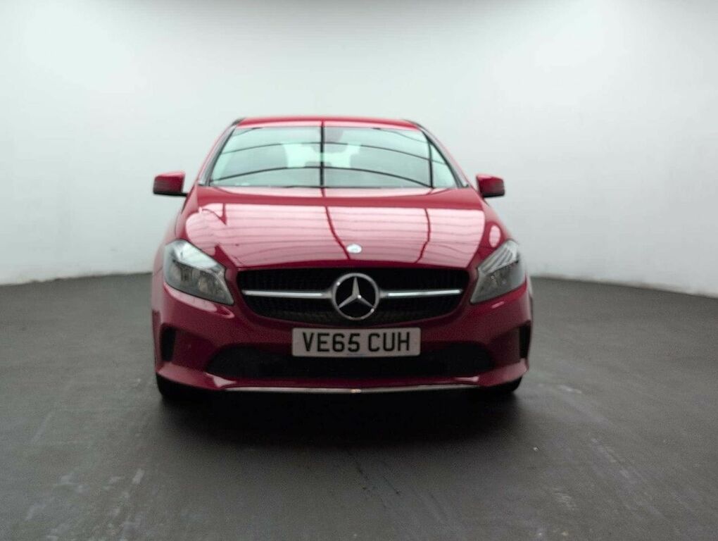 Mercedes-Benz A Class 1.5 A 180 D Sport Executive Red #3