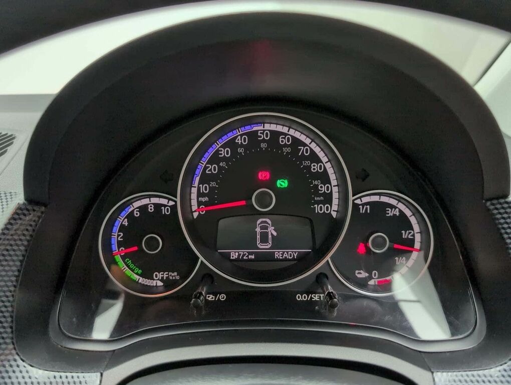 Volkswagen e-Up Volkswagen Up E-up 82 Ps Motor White #16