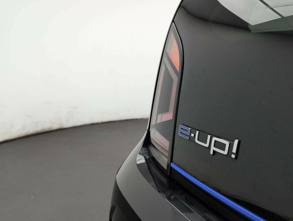 Volkswagen e-Up Volkswagen Up E-up 82 Ps Motor White #25