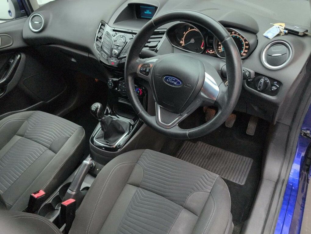 Ford Fiesta Hatchback 1.25 Zetec Euro 6 201565 Blue #11