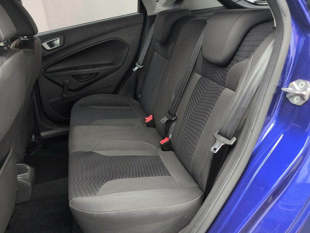 Ford Fiesta Hatchback 1.25 Zetec Euro 6 201565 Blue #29