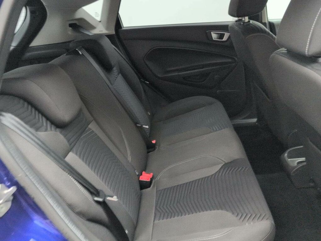 Ford Fiesta Hatchback 1.25 Zetec Euro 6 201565 Blue #25