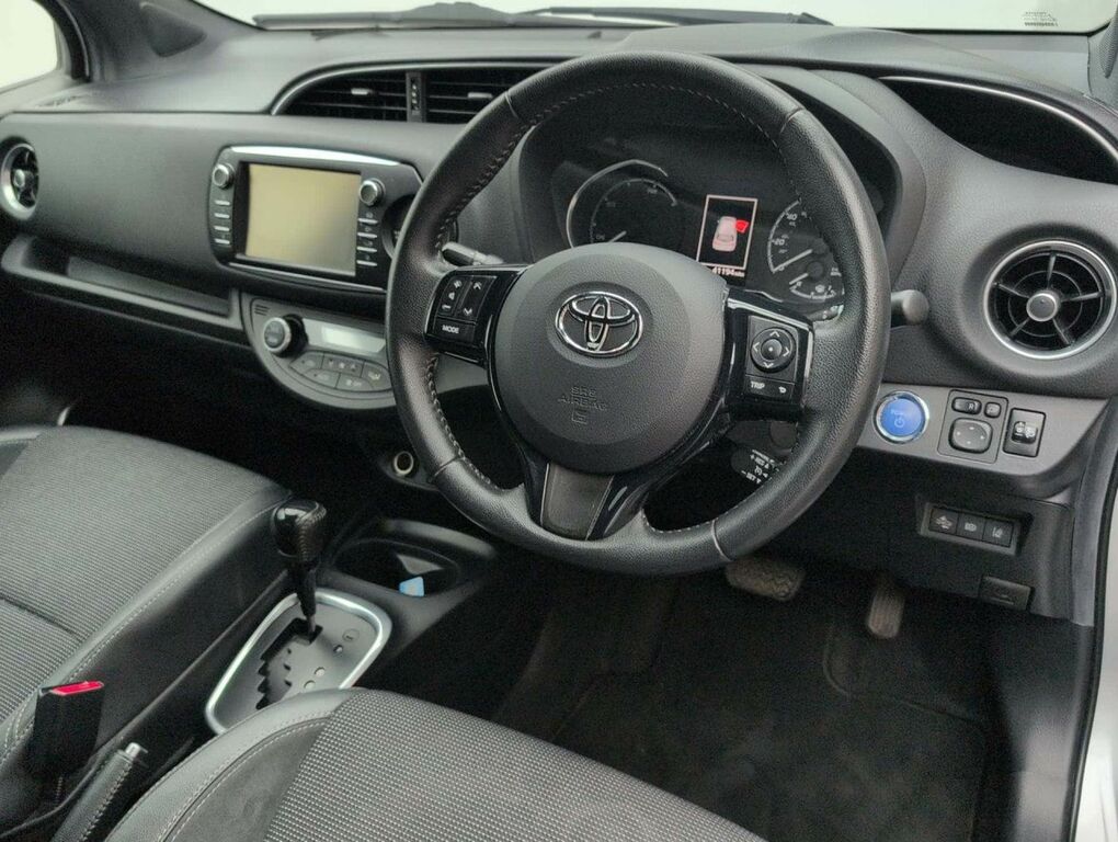 Toyota Yaris Yaris Launch Edition Hev Cvt Orange #11