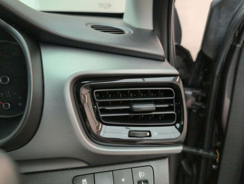 Kia Stonic 1.0 T-gdi Mhev Connect Suv Hybrid Dct E White #21