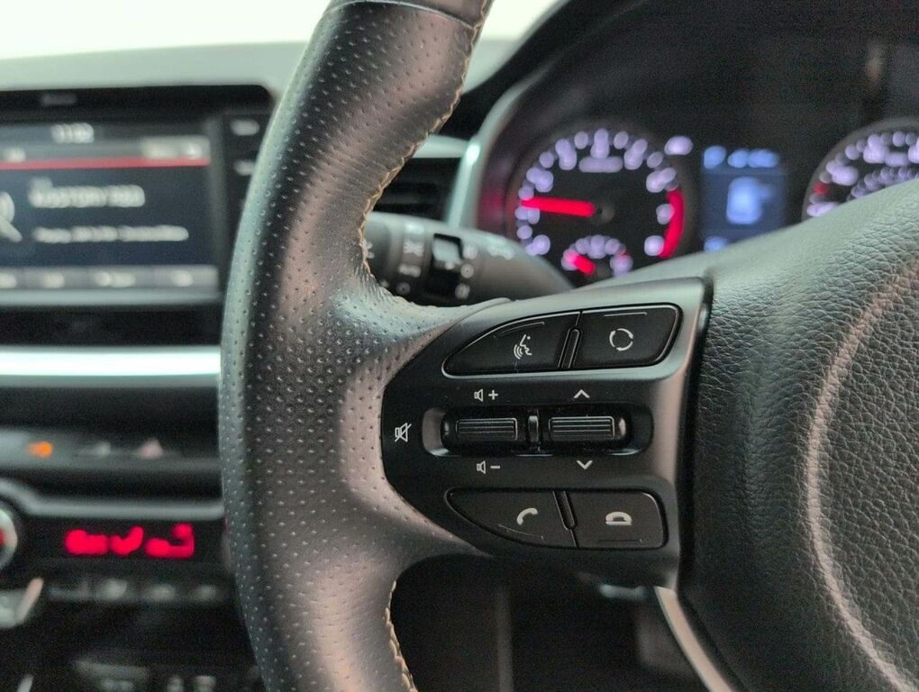 Kia Stonic 1.0 T-gdi Mhev Connect Suv Hybrid Dct E White #19
