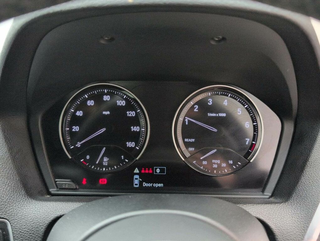 BMW 1 Series 118I 1.5 Se Business Navservotronic Blue #18