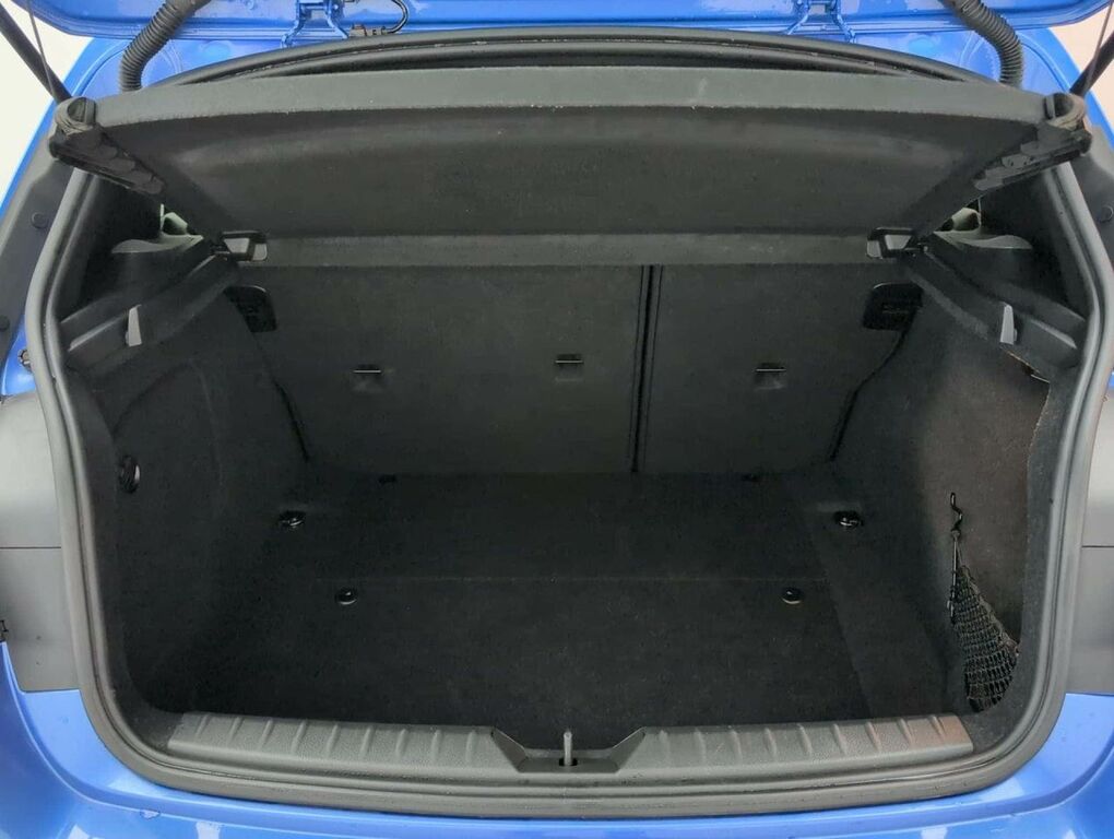 BMW 1 Series 118I 1.5 Se Business Navservotronic Blue #28