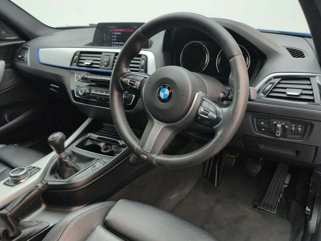 BMW 1 Series 118I 1.5 Se Business Navservotronic Blue #11